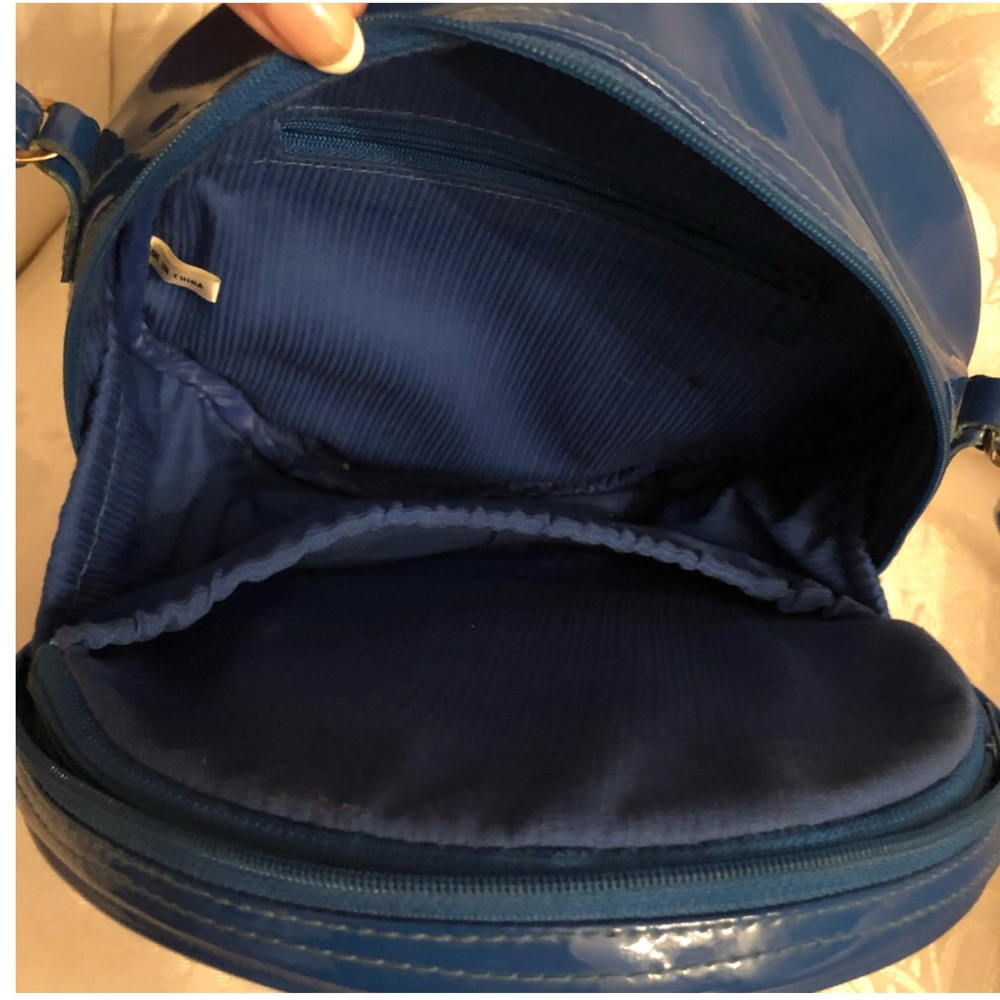 VINTAGE RARE ROYAL BLUE QUARTZ CLOCK CROSSBODY BAG - Picture 5 of 6